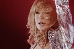 [BD日本演唱会][滨崎步出道15周年纪念巡回演唱会Ayumi Hamasaki – 15th Anniversary Tour Best Live][ISO][40.29G][百度网盘]