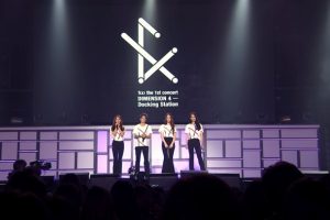 [DB日本演唱会][f(x)日本东京演唱会 f(x) the 1st concert DIMENSION 4 – Docking Station in JAPAN 2016][BDMV][37.9G][百度网盘]