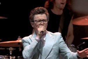 [BD欧美演唱会][Rick Astley and Blossoms – Live Glastonbury Festival 2023][WEB-DL MKV][3.74GB][百度网盘]