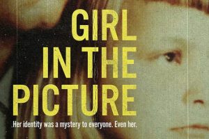 纪录片《照片中的女孩/Girl in the Picture》(2022)HD-英语-官方中字
