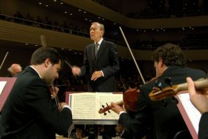 [BD欧美演唱会]阿巴多 2013年卢塞恩音乐节开幕式 Claudio Abbado Conducts Brahms, Schoenberg Beethoven- Works for Orchestra 2013[M2TS][21.6G][百度网盘]