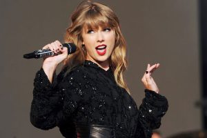 [泰勒·斯威夫特 Taylor Swift – BBC The Biggest Weekend 2018 (Main Stage, Swansea, Singleton Park – 27May2018)][HDTV TS][3.22GB][百度网盘]