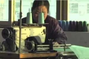纪录片《伞》[1080P][豆瓣7.0 国语配音中文字幕][百度网盘]