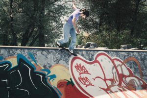 《滑板模拟/Session Skate Sim》[官方中文][原版本体+1.1.4升补+2DLC][NSZ]